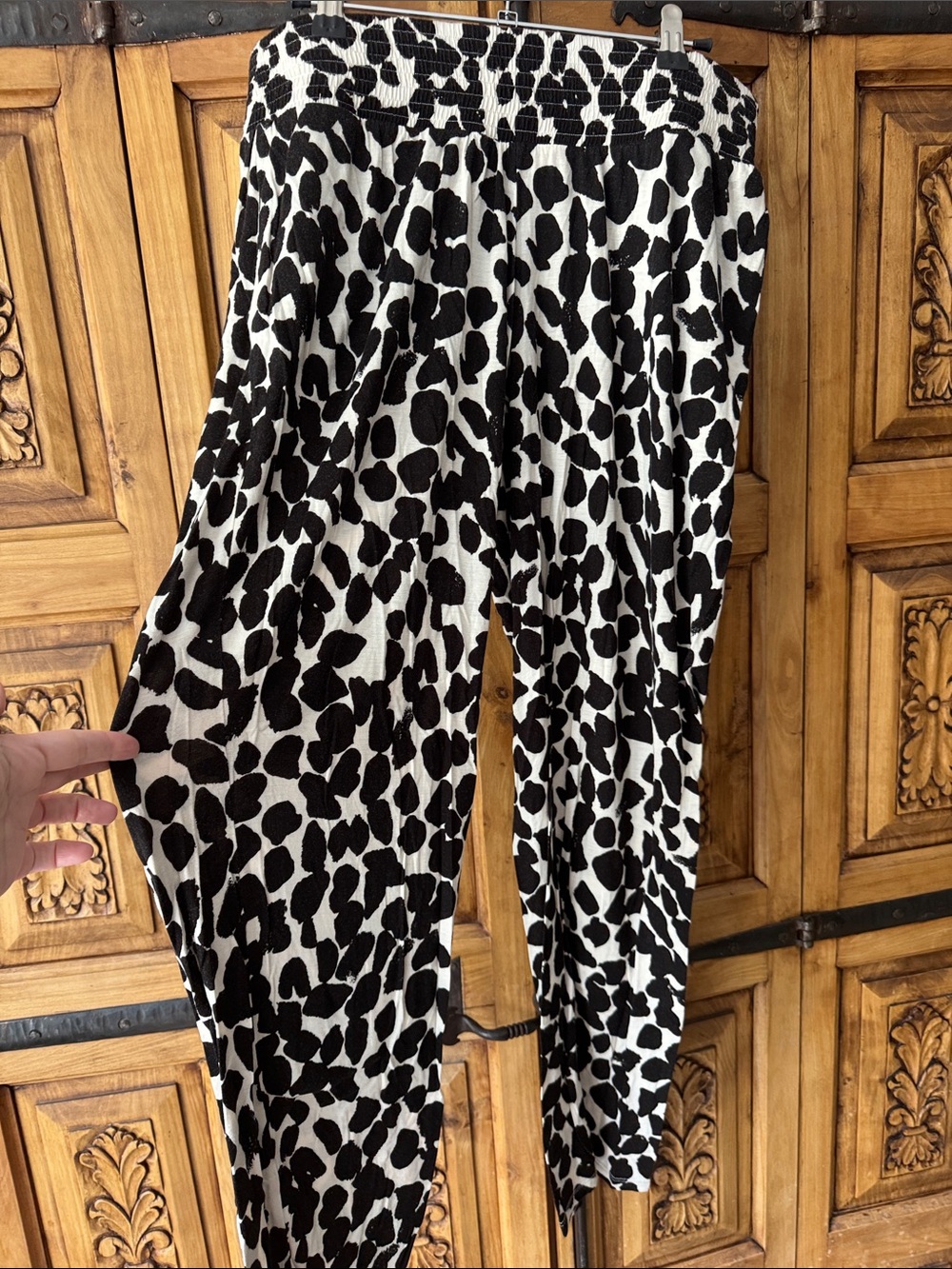 H&M maternity printed pants